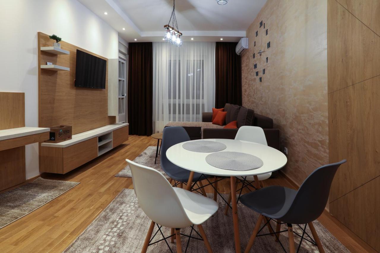Apartment Promenada Avenija Novi Sad Exterior foto