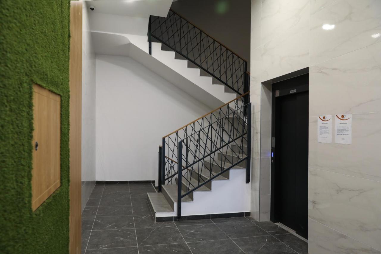 Apartment Promenada Avenija Novi Sad Exterior foto